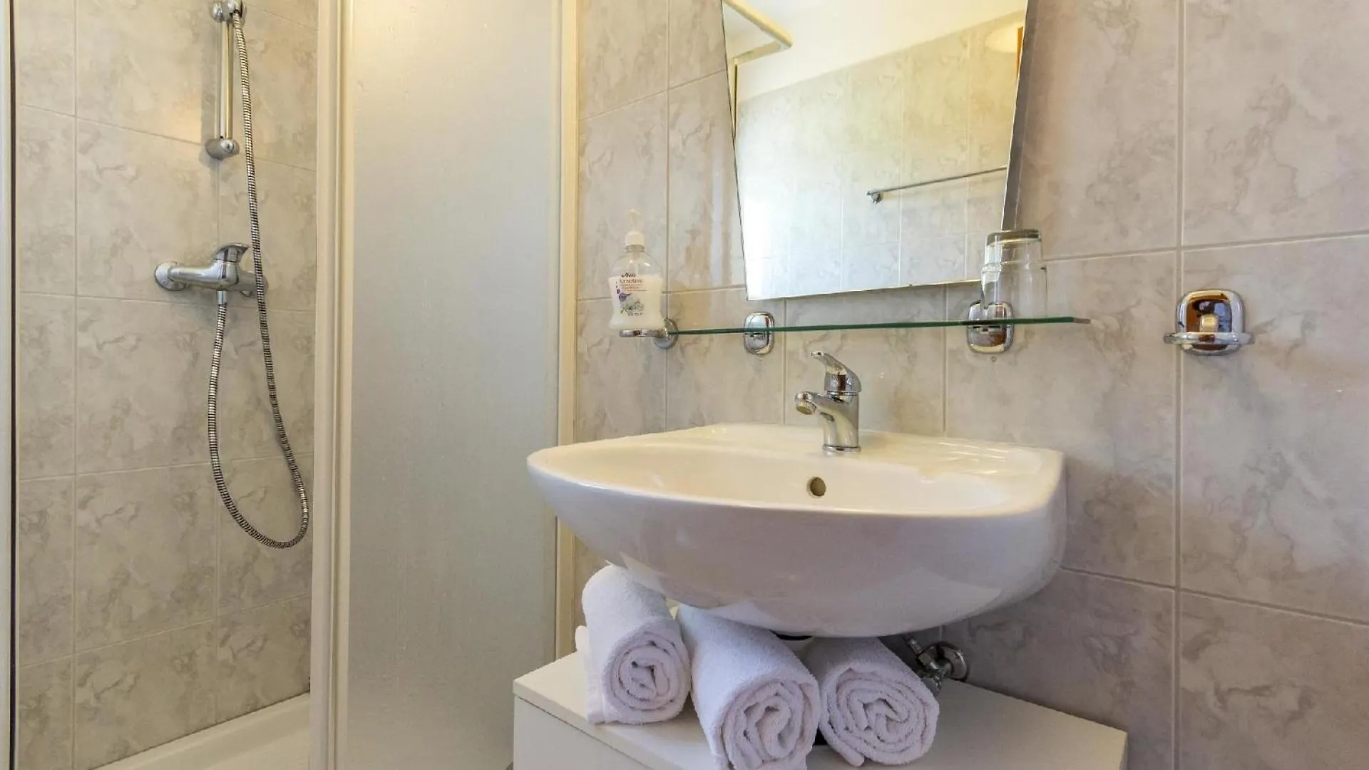 Apartmán Ferienwohnung Fuer 2 Personen Ca 45 Qm In Fazana, Istrien Istrische Riviera Valbandon